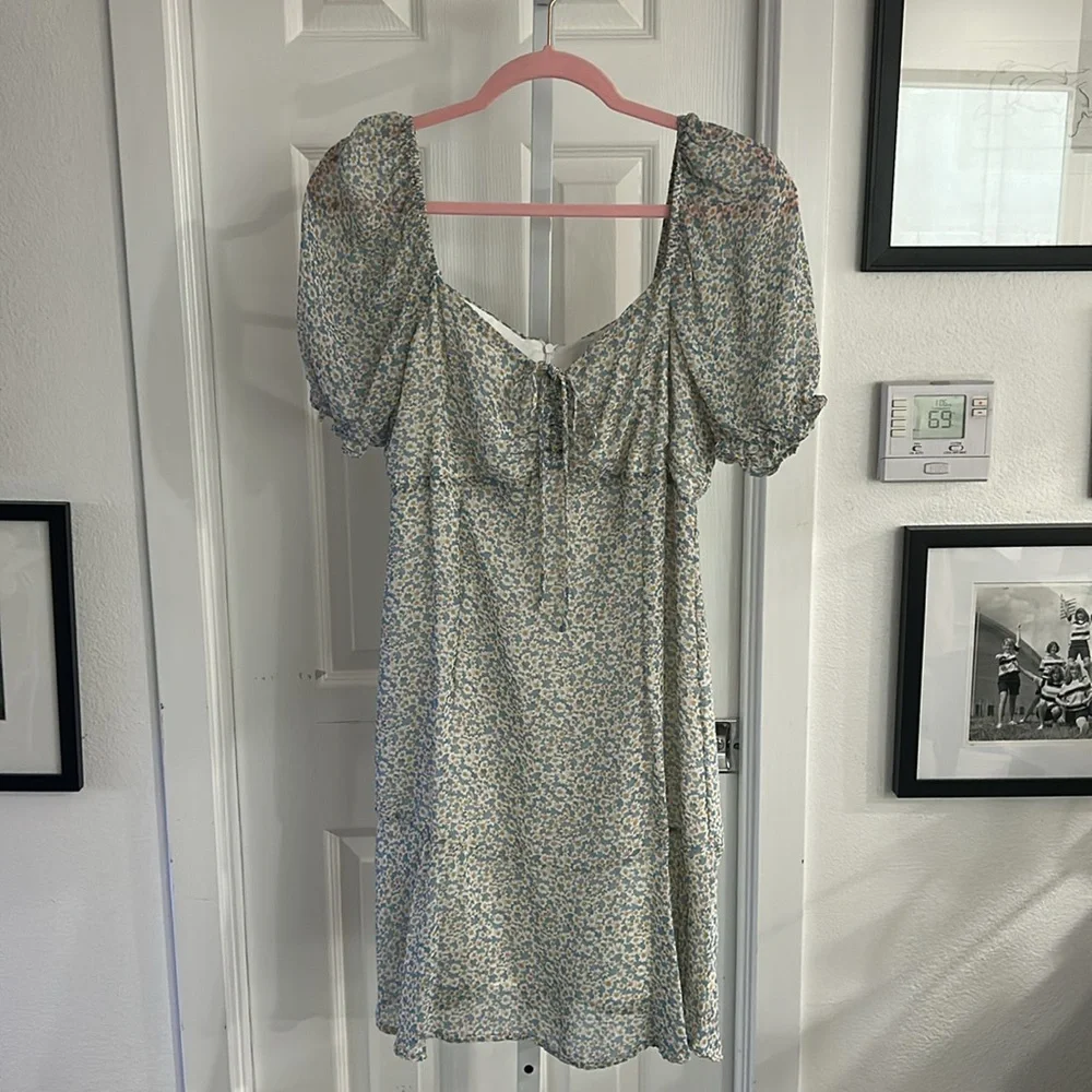 Louna Blue Daisy Dress, RTR - Picture 4 of 6